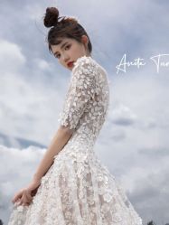 -Lady  Jane高端婚纱礼服馆