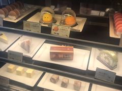 面包甜点陈列柜-麦当劳(山大路店)