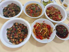 -笨罗卜浏阳菜馆(太平街店)