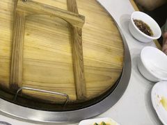 -鲁员外地锅鸡地锅鱼(古墩路店)