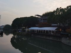 -苏州本色美术馆