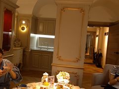 -Me Coffee下午茶艺术空间