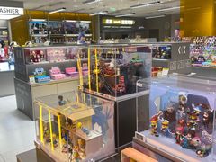 -泡泡玛特POPMART(蓝色港湾店)