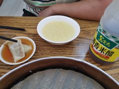 小米粥-金城包子牛肉灌汤包(台东四路店)
