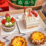 这家面包店！！！满满一墙圣诞🎄蛋糕🍰！
