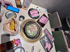-Ant 蚂蚁洞烤肉·大营地(上海静安大悦城店)