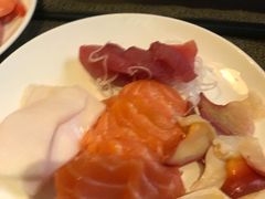 刺身-OPEN開全日自助餐厅·牛肉火锅·海鲜(佛山希尔顿酒店)