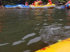 -安吉龙王山峡谷漂流