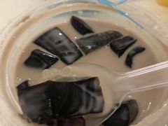 -7cake榴莲千层蛋糕(塘苗路店)