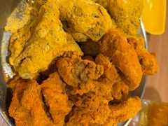 -BHC炸鸡(明洞总店)