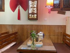-丽江庭院·云南野生菌·海鲜火锅(鼓楼四合院店)