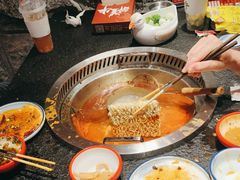 -醉董牛川派鲜肉自选火锅(烟台店)