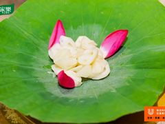 -舜耕山庄四时万和自助餐厅