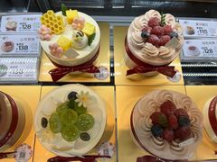 -花花卷卷·鲜食蛋糕(静安久光百货店)