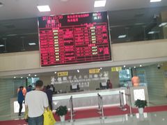 -金银湖市民文体活动中心恒温游泳馆