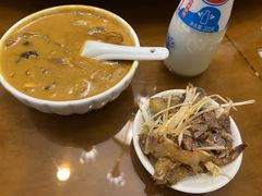 -方中山胡辣汤(顺河路店)