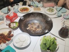 -茸梅路右拐龙虾-农家菜(松江店)