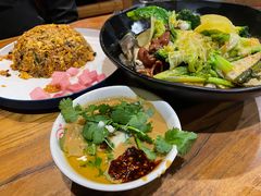 -万记麻辣烫国展总店