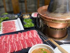 -常赢三兄弟·清真涮肉·清真炒菜(朝阳新城店)