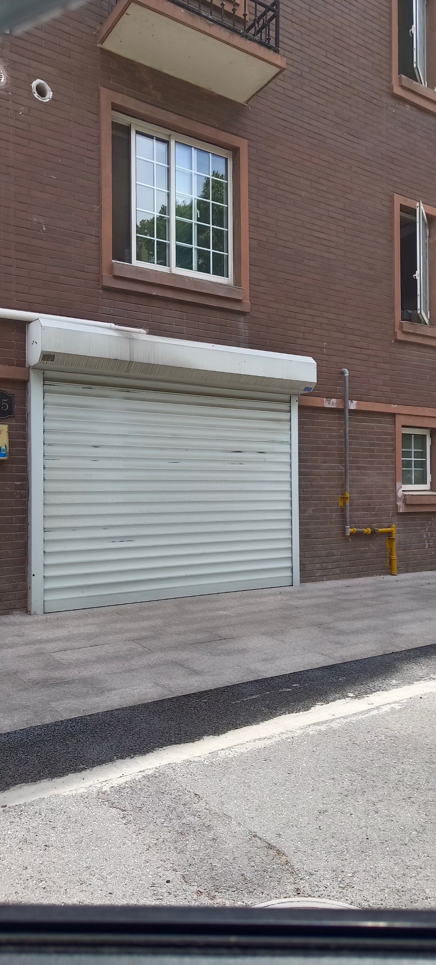 安装定做维修.更换电机.更换控制器手柄钥匙.更换手动门弹簧.