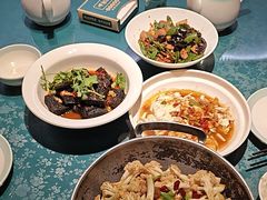 -呷湘厨·鱼汤捞饭·剁椒鱼头·辣椒炒肉(国家会展中心店)