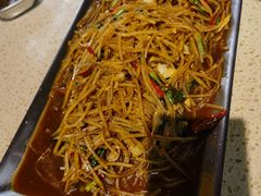 -蚝堡·生蚝海鲜烧烤物种起源•海肠捞饭(刘公岛店)