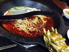 -重庆德庄火锅(体育中心店)