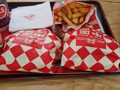 -塔斯汀中国汉堡(江夏地铁站店)