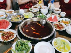 -佘记全家福芋儿鸡(向阳街总店)