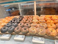 -HOT CRUSH趁热集合·现烤面包(环球港店)