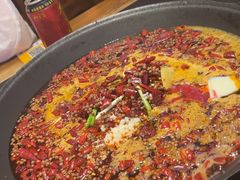 -沸炉重庆老火锅(军事博物馆店)