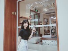 -Line 咖啡(石厦花园店)