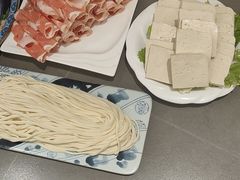 -陈熹公民族美食文化餐厅(中华广场店)