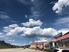 -中国石化崇礼服务区（内环方向）加油站