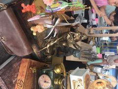 -奔驰上海利星(七宝店)