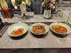 -蒙肥羊·酸汤潮牛·鲜牛肉火锅烤肉自助(岗顶店)