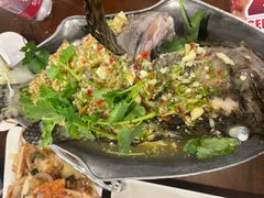 -两兄弟Song Pee Nong(2号店)