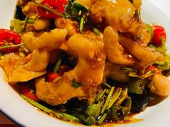 -鸣记脆皮烤鱼·海鲜烤鱼(三八广场店)