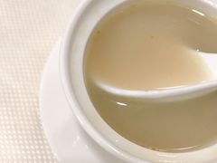 -渝君重庆火锅(嘉宾路店)