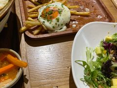 -HELLO 27 意面·沙拉·帕尼尼