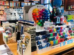 -新华书店(永安路店)