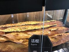 -红跑车蛋糕世界(网巾市店)