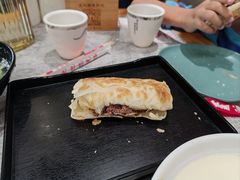 -高玛纳驴肉火烧(一世界店)
