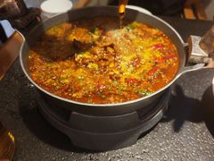 -万重锦·人文川菜馆(骡马市店)