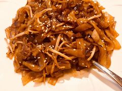 干炒牛肉河粉-衡山汇·高级粤菜(霄云路店)