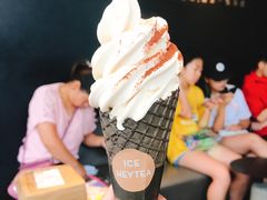 -喜茶(北京三里屯太古里店)