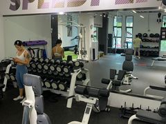 -汗水空间私教健身连锁(SM广场店)