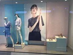 -hotwind热风(世纪东方广场店)