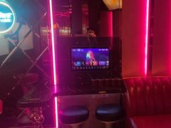 -温莎KTV(珠江路店)