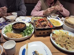 -满园烤鸭·春饼(丰科路万达店)